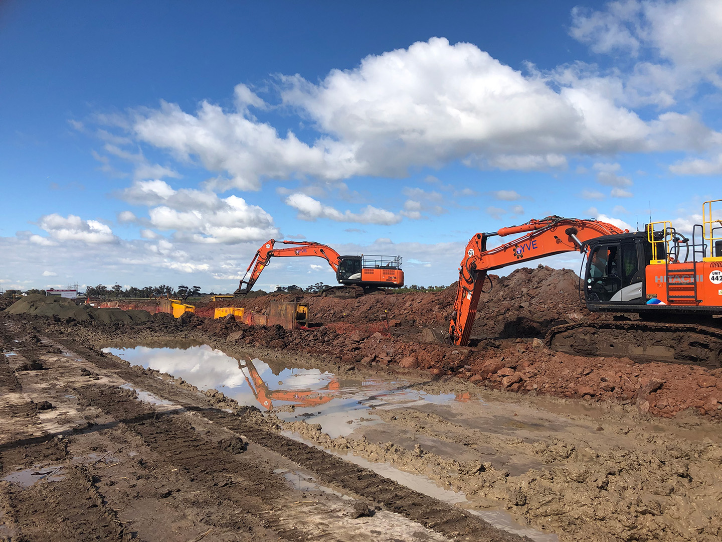 Construction of Redstone Estate, Melbourne